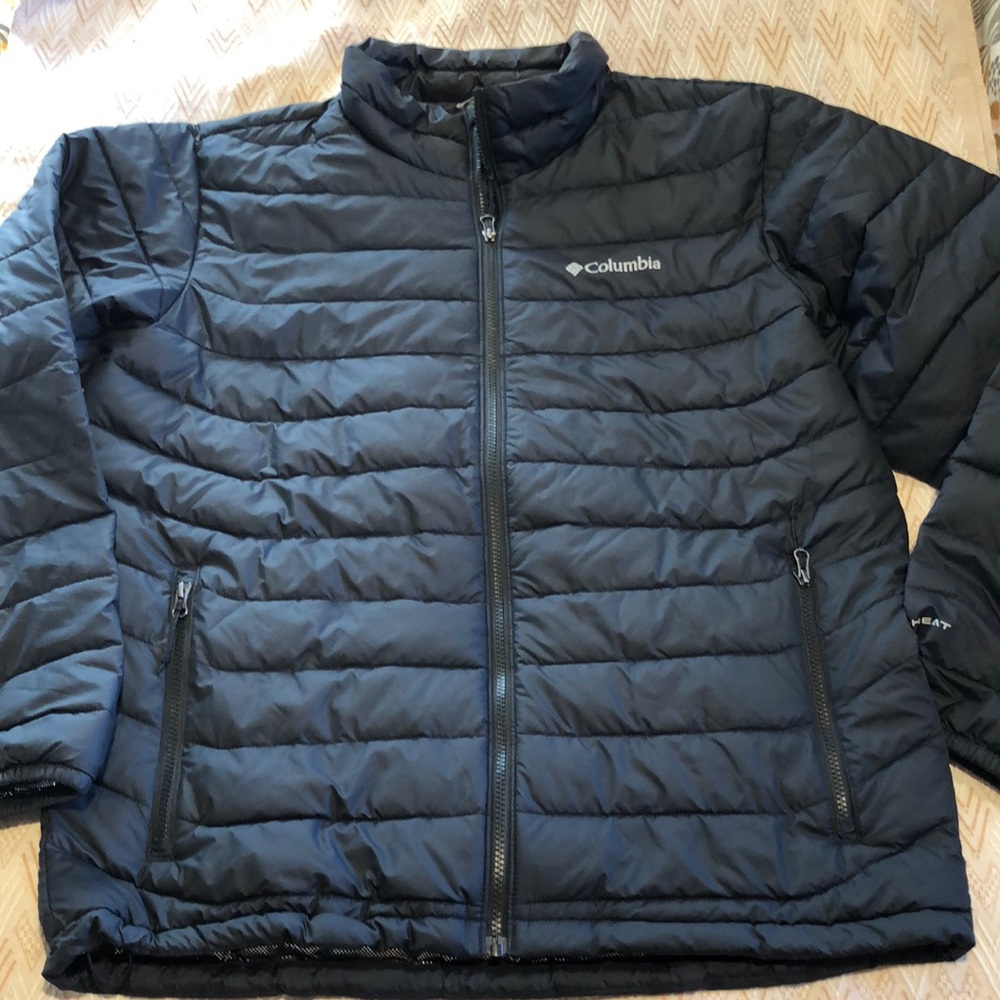 Men’s Columbia Black Lightweight Puffer Jacket Size Large